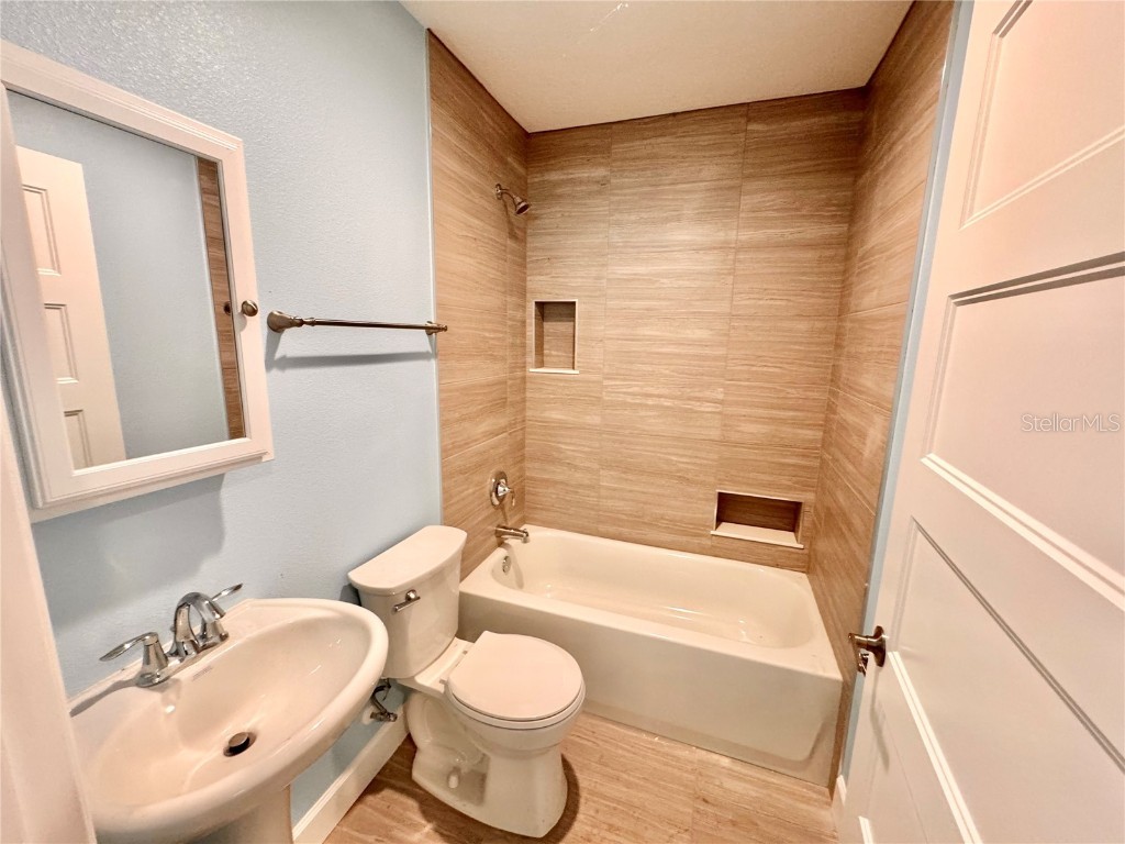 1493 Cleveland Street Clearwater FL 33755 TB8456383 image29