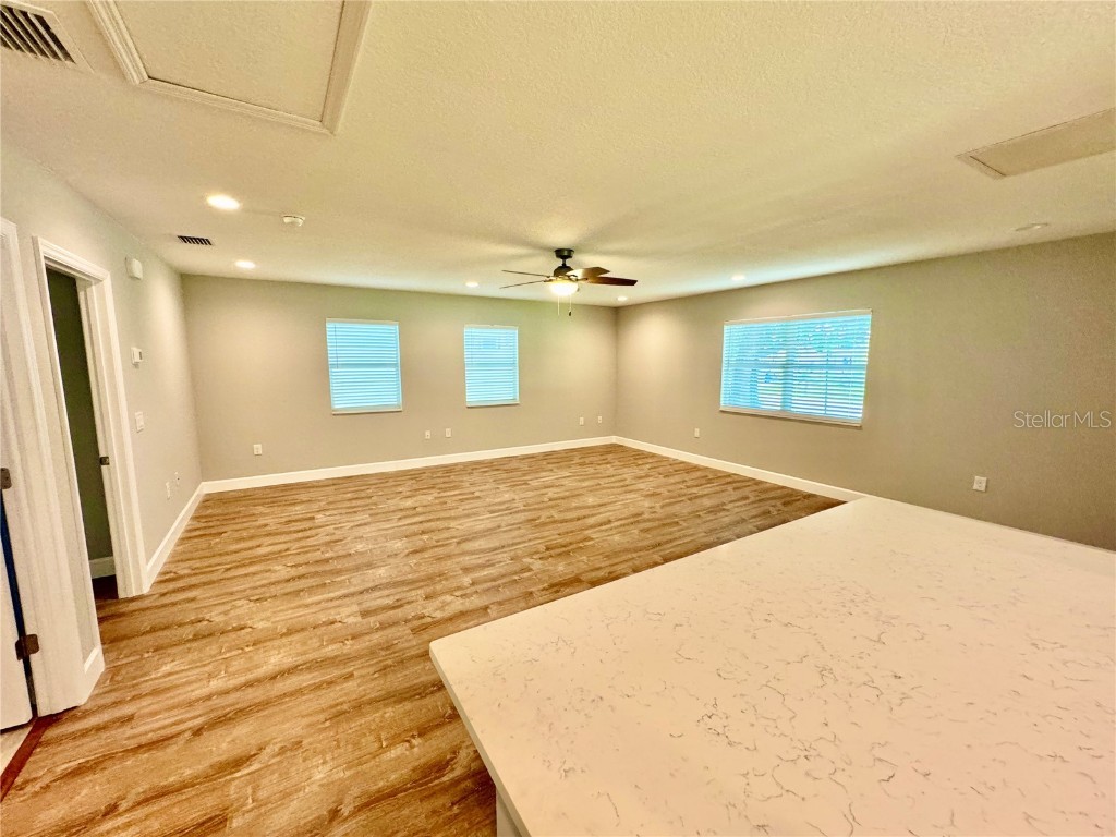 1493 Cleveland Street Clearwater FL 33755 TB8456383 image33