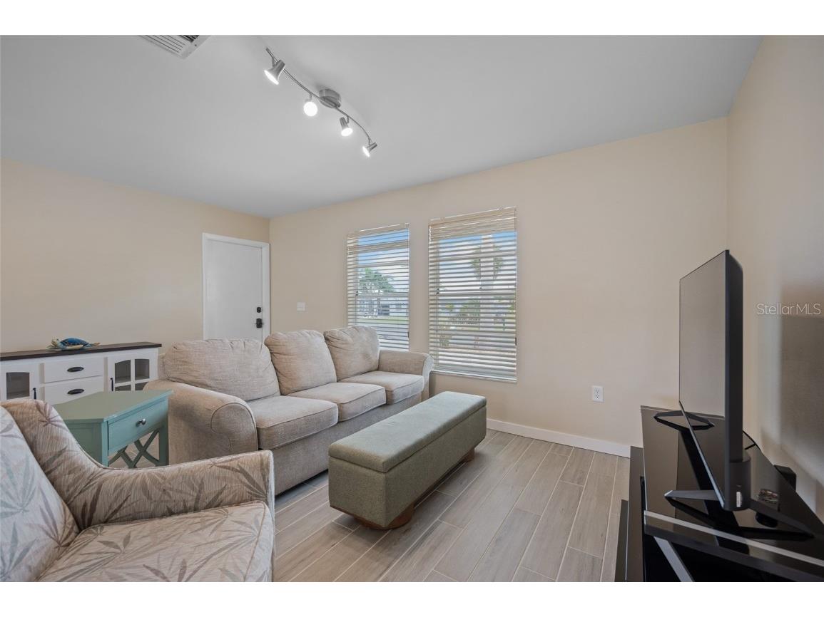 1493 Janet Place Englewood FL 34223 D6144652 image5