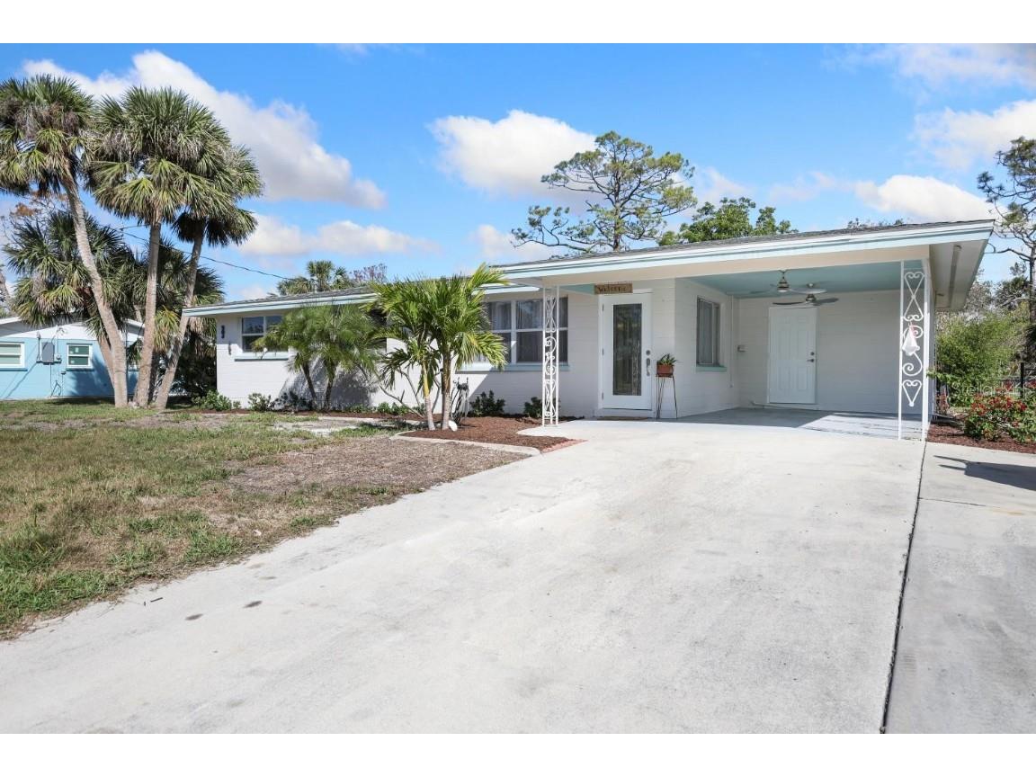 1493 Kathleen Place Englewood FL 34223 D6141638 image1