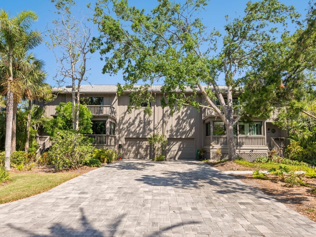1493 Landings Lake Drive #32 Sarasota FL 34231 A4647867 image1