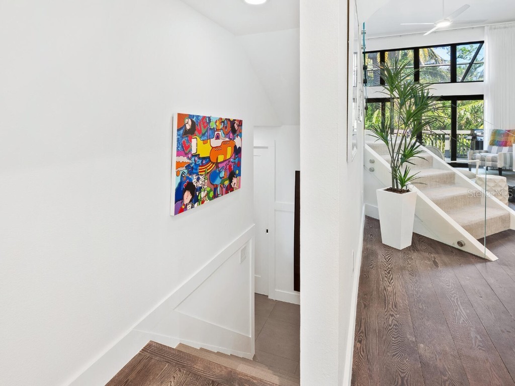 1493 Landings Lake Drive #32 Sarasota FL 34231 A4647867 image16