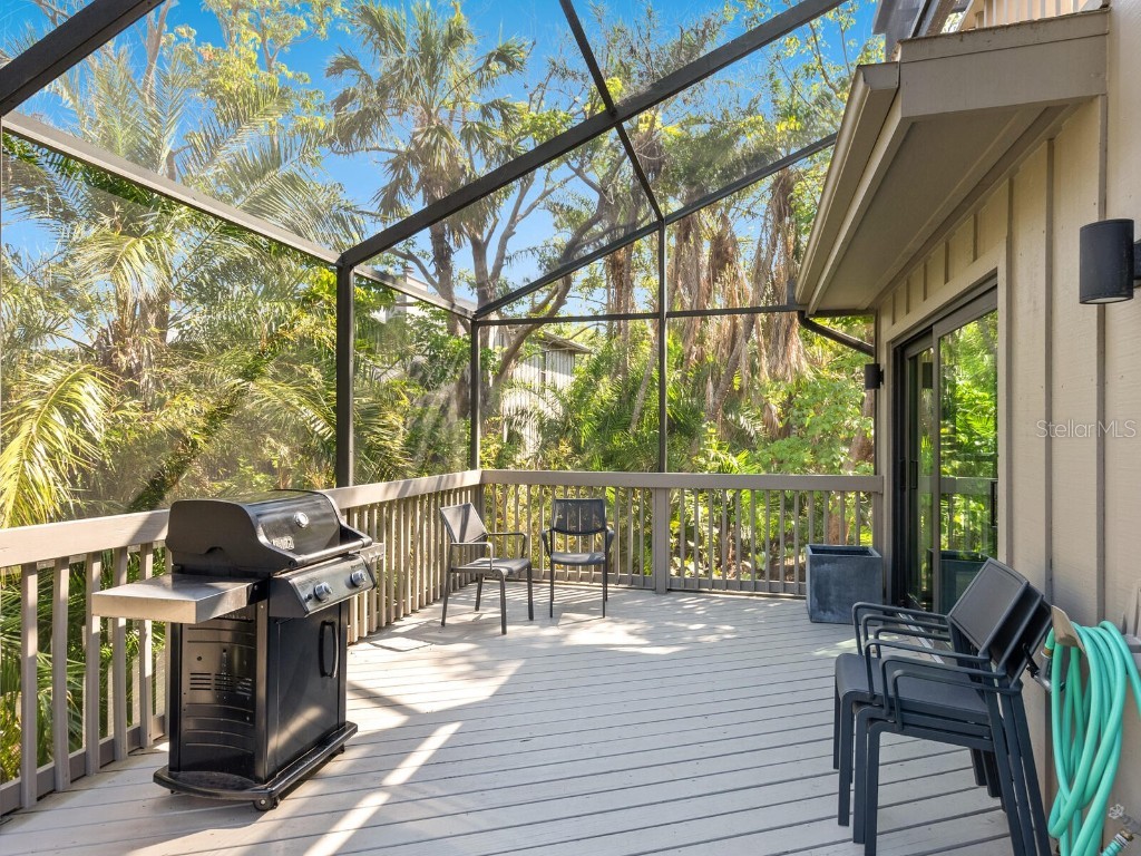 1493 Landings Lake Drive #32 Sarasota FL 34231 A4647867 image35