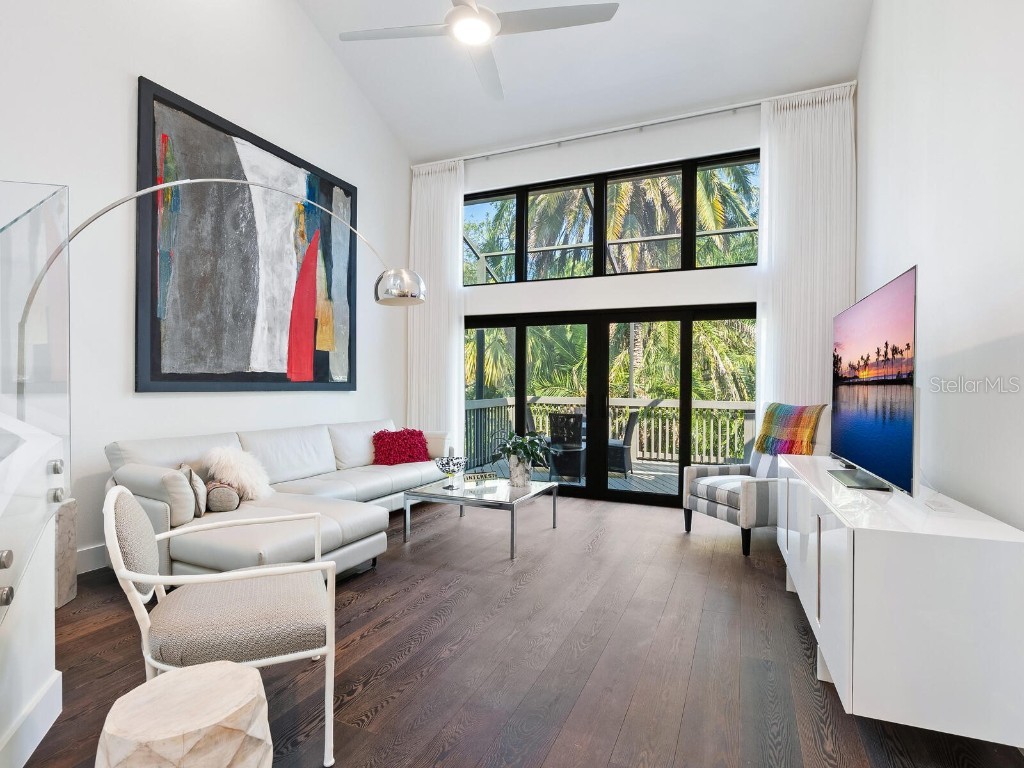 1493 Landings Lake Drive #32 Sarasota FL 34231 A4647867 image7