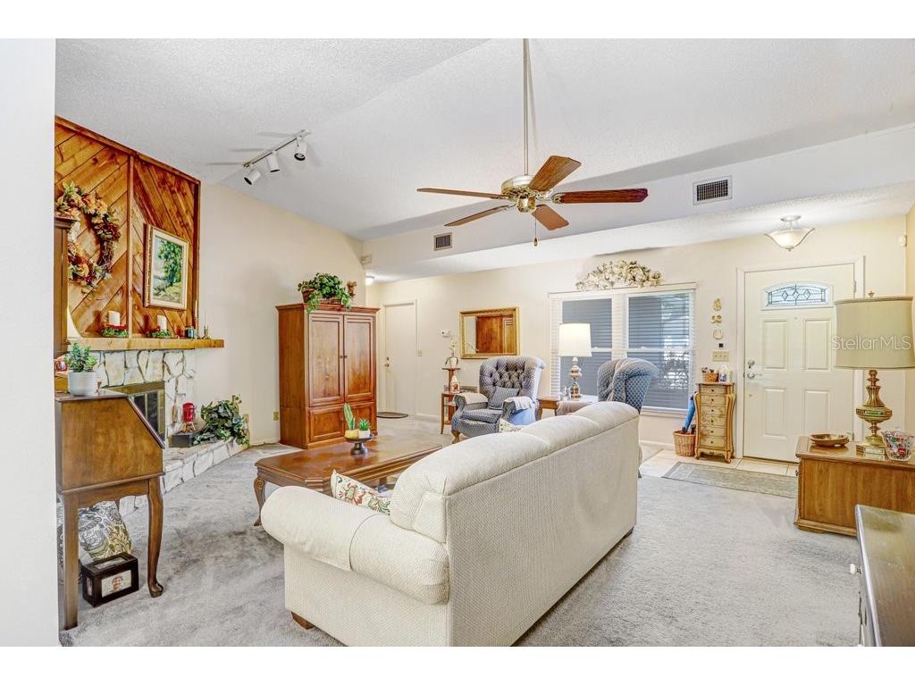 14931 Old Pointe Road Tampa FL 33613 TB8489444 image5