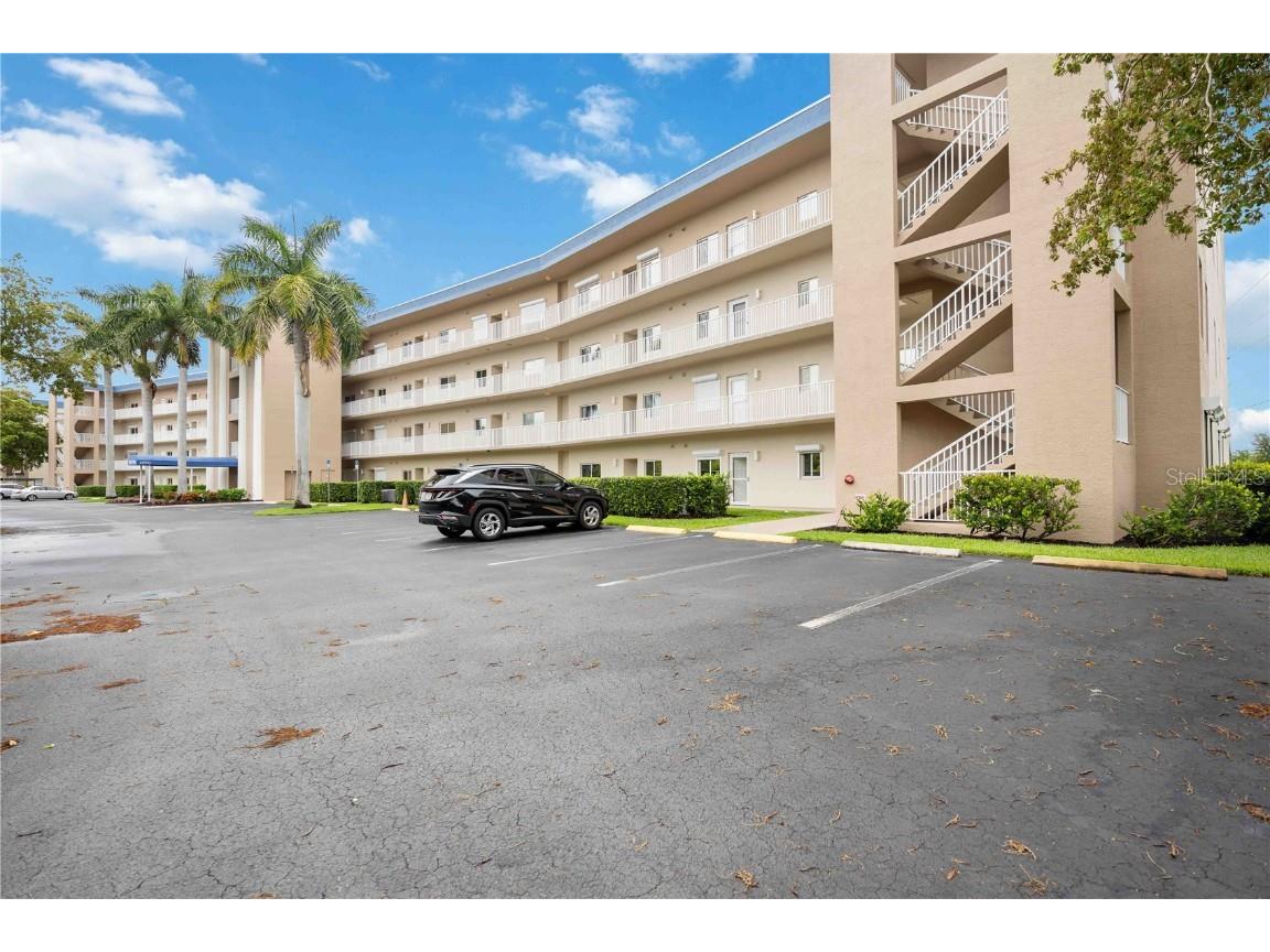 14931 Park Lake Drive #PH12 Fort Myers FL 33919 A4612552 image1