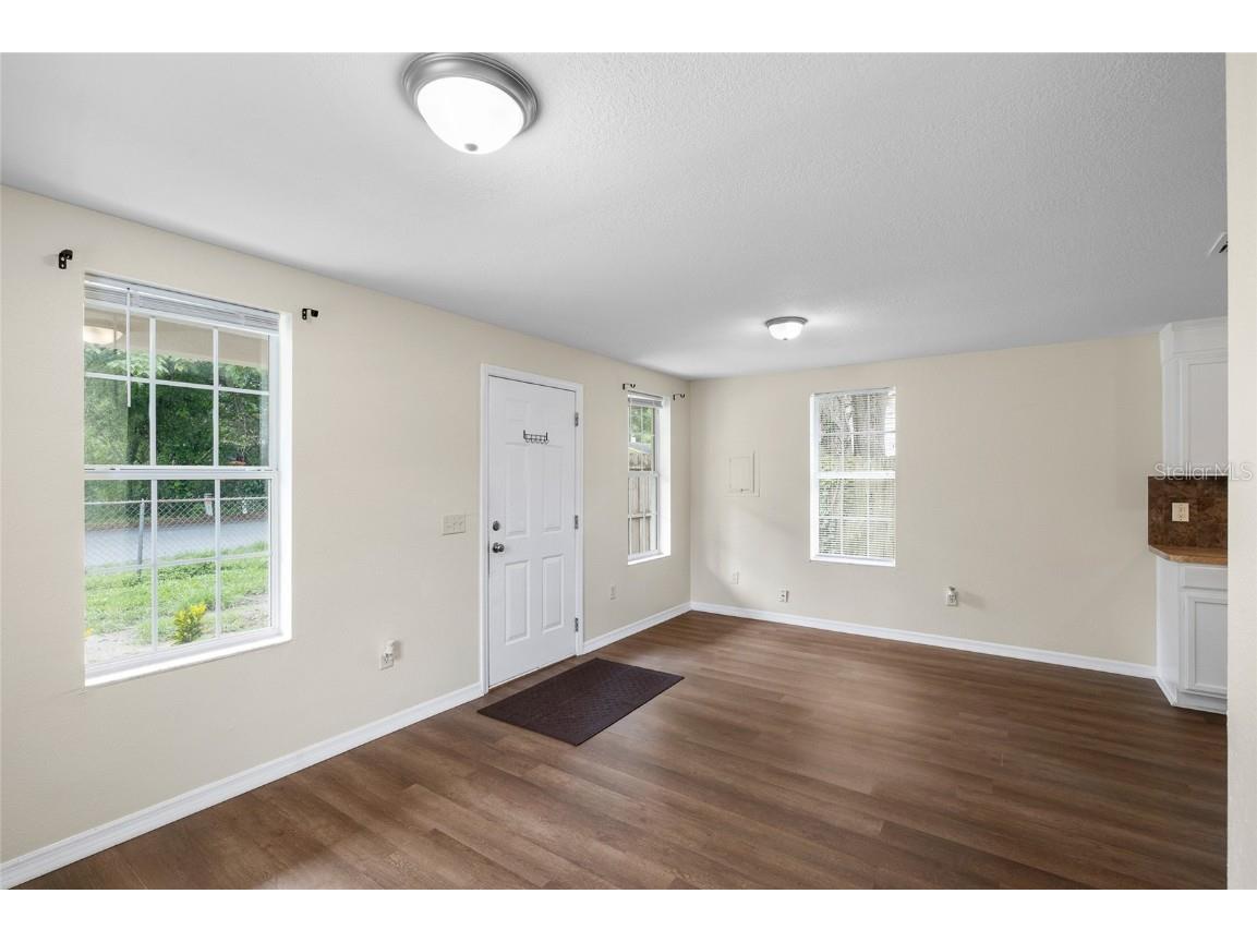 14935 Julian Street Dade City FL 33523 TB8395161 image6