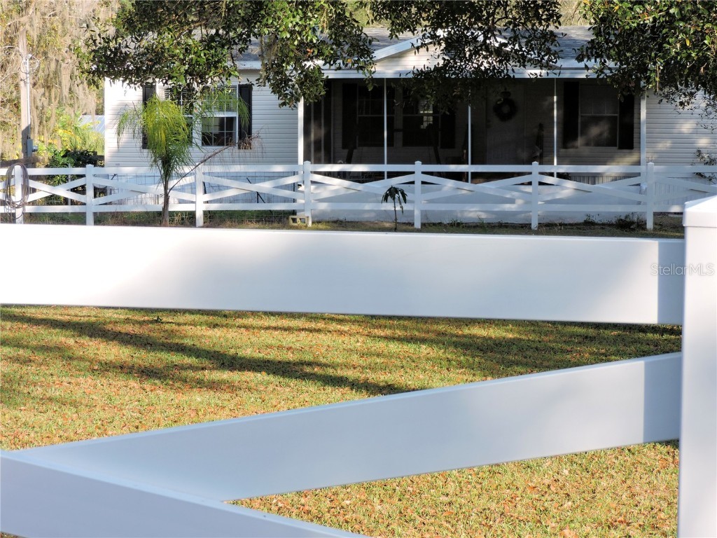 14937 Dead River Road Thonotosassa FL 33592 T3344233 image1