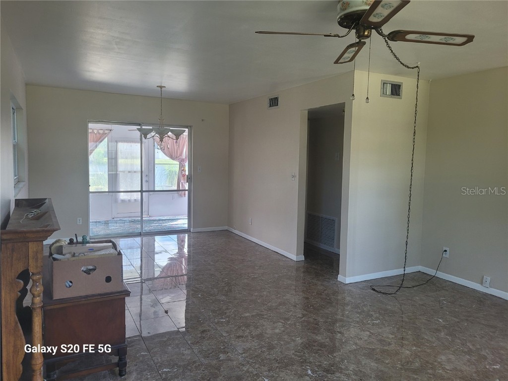 1494 85th Avenue N Saint Petersburg FL 33702 W7878659 image13