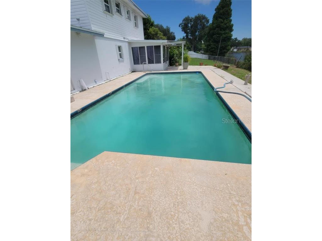 1494 85th Avenue N Saint Petersburg FL 33702 W7878659 image17