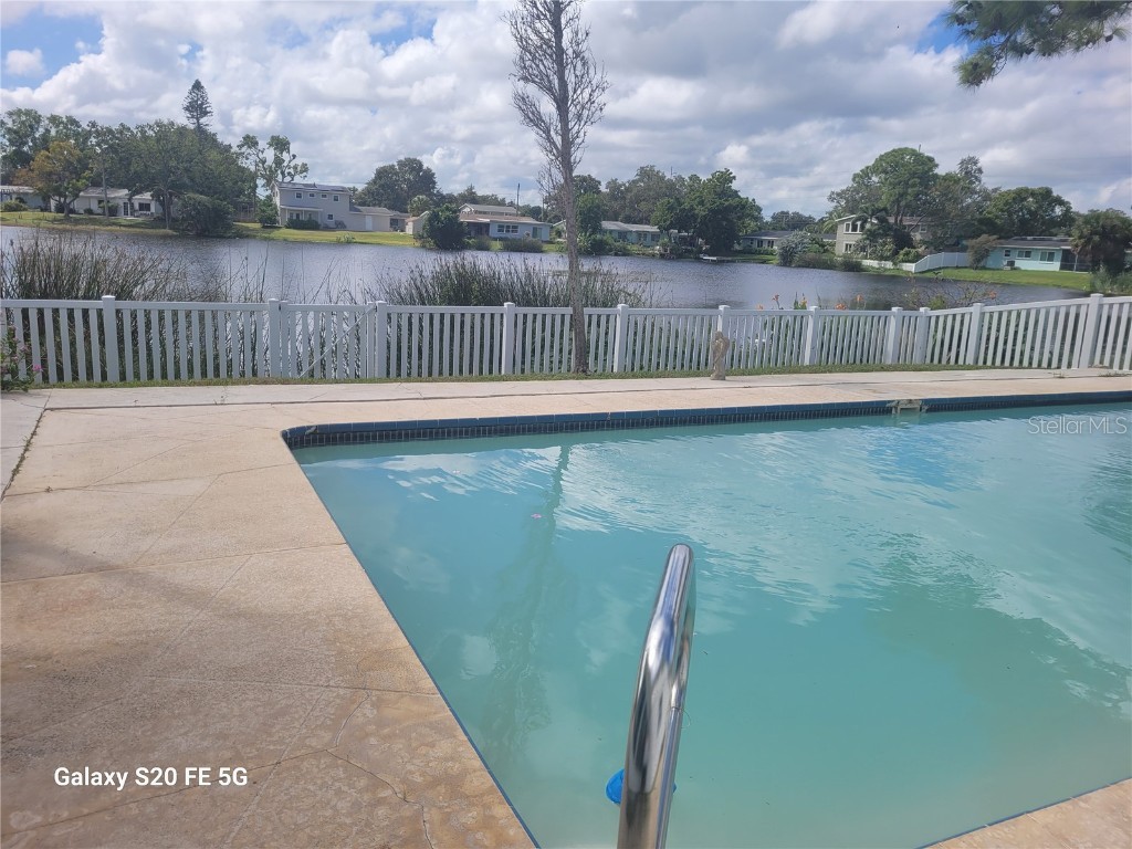 1494 85th Avenue N Saint Petersburg FL 33702 W7878659 image4