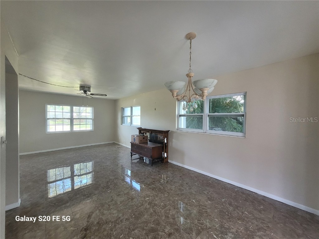 1494 85th Avenue N Saint Petersburg FL 33702 W7878659 image7