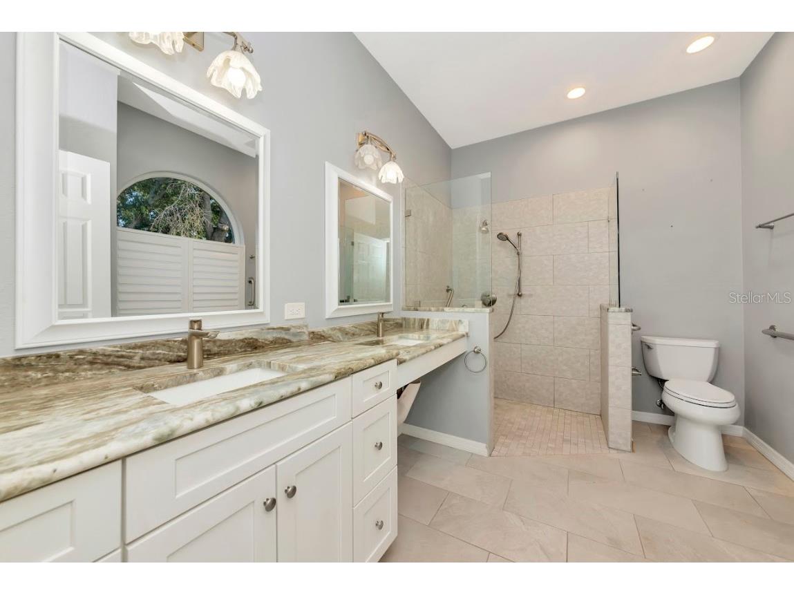 1494 Millbrook Circle Bradenton FL 34212 A4673598 image27