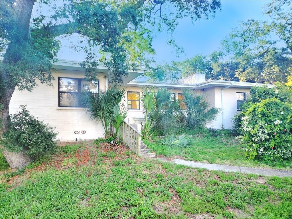 1494 N Peninsula Drive Daytona Beach FL 32118 V4936899 image1