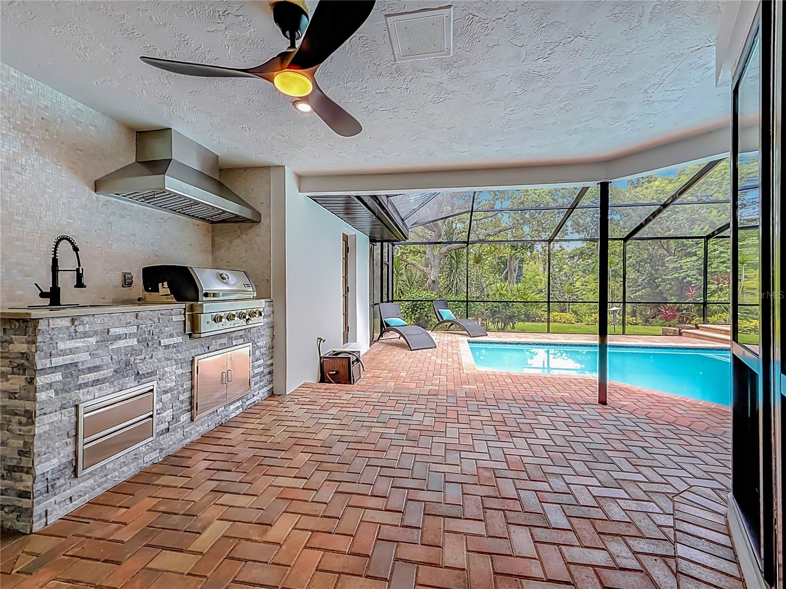 1494 Sturbridge Court Dunedin FL 34698 TB8520714 image83