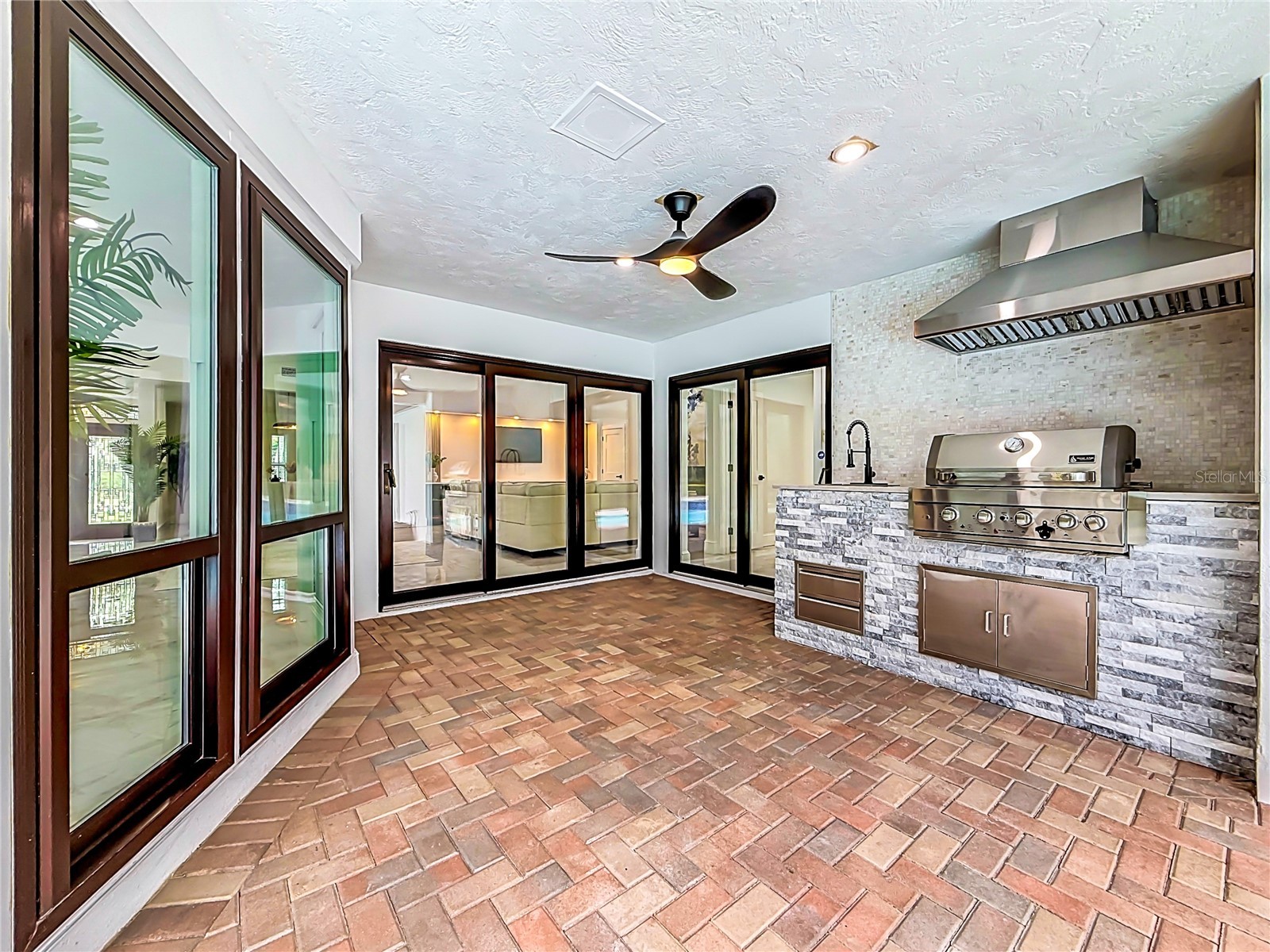 1494 Sturbridge Court Dunedin FL 34698 TB8520714 image84