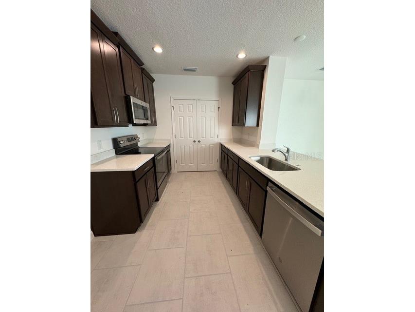 1494 Woodmont Boulevard Kissimmee FL 34746 O6366239 image6