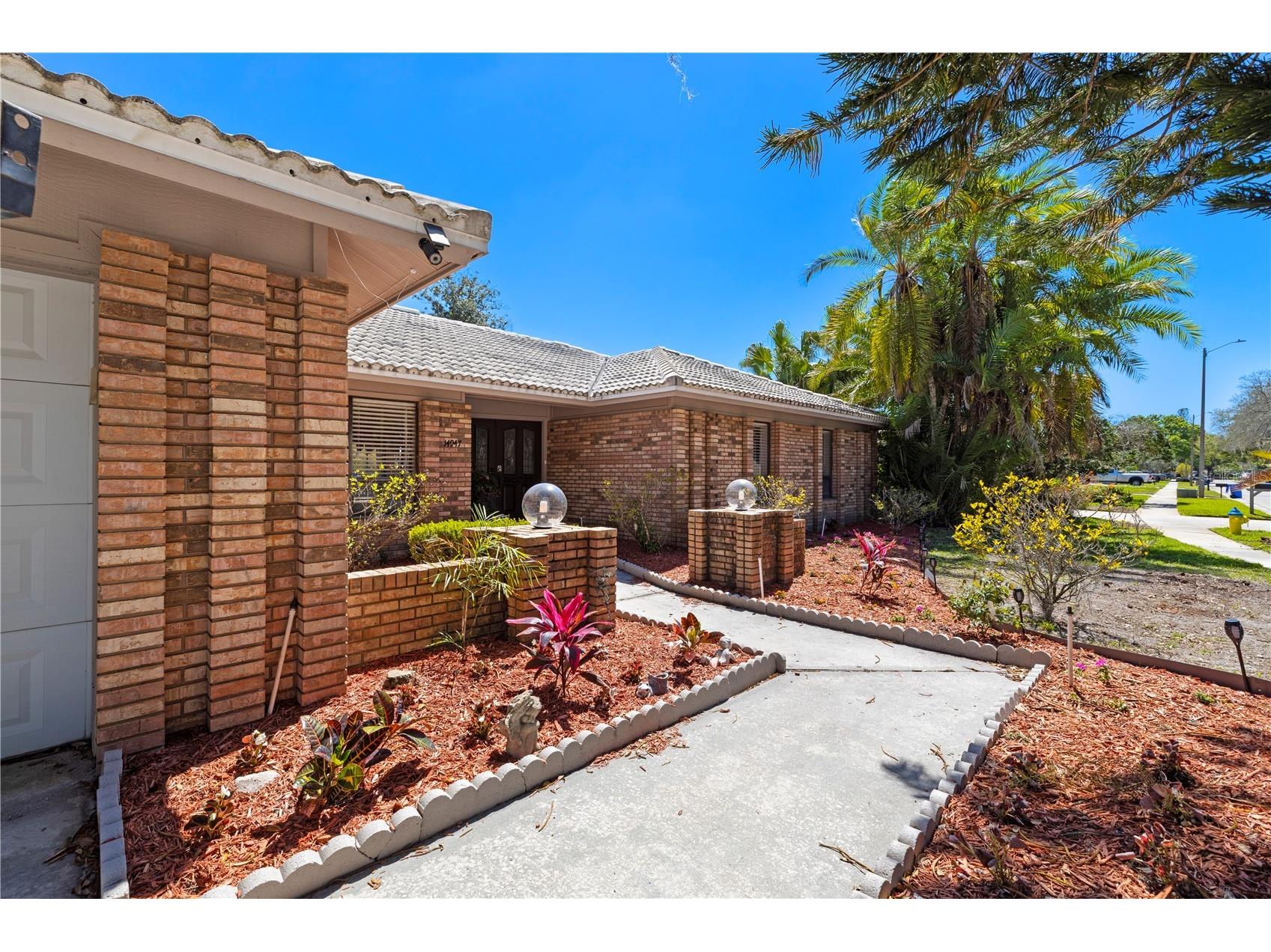 14947 Lake Forest Drive Lutz FL 33559 TB8489442 image5