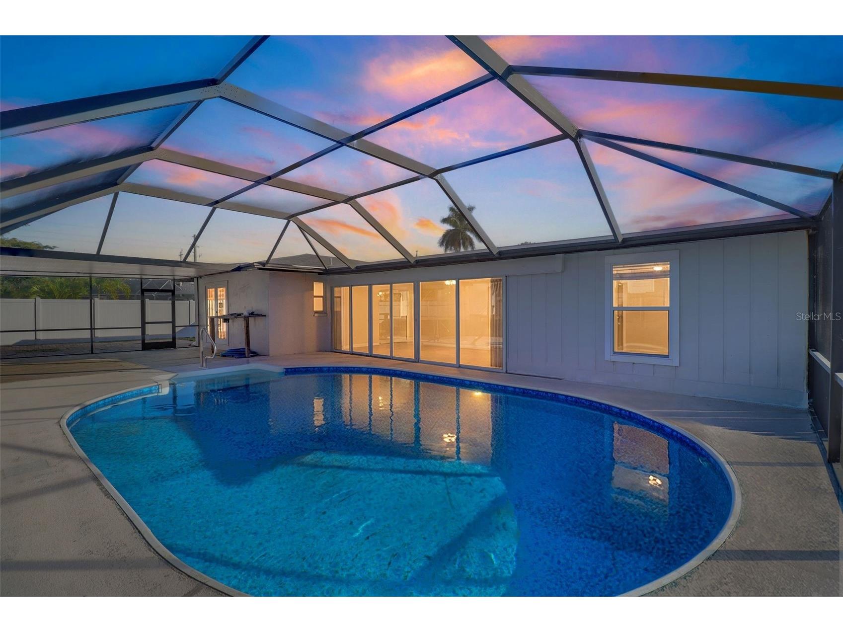 1495 Charmont Place Fort Myers FL 33919 A4676721 image2