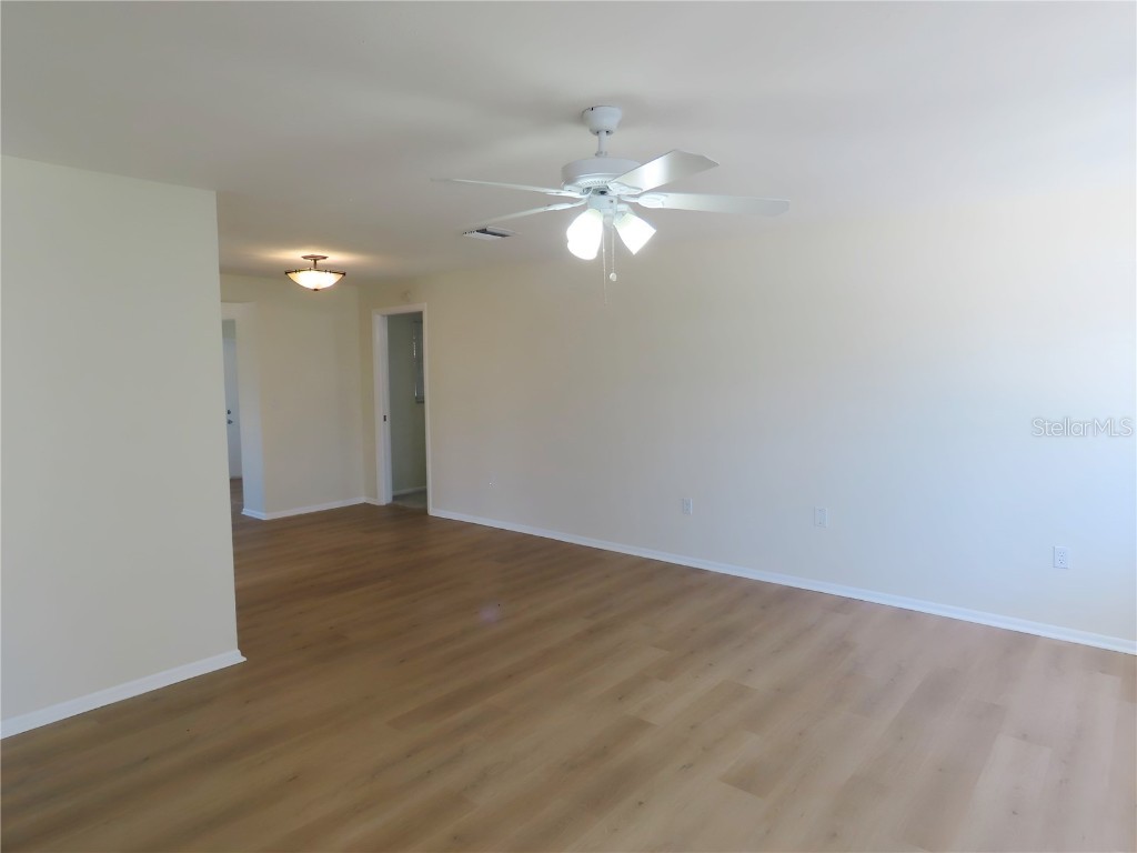 1495 Lakeside Drive Dunedin FL 34698 TB8414639 image11