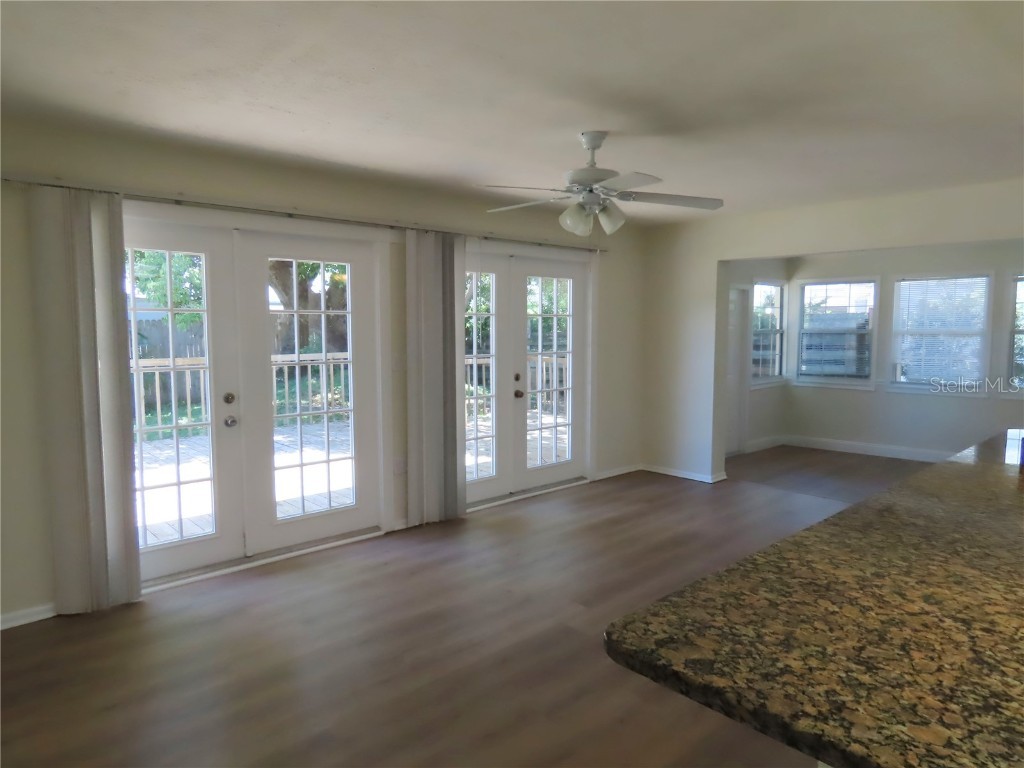 1495 Lakeside Drive Dunedin FL 34698 TB8414639 image14