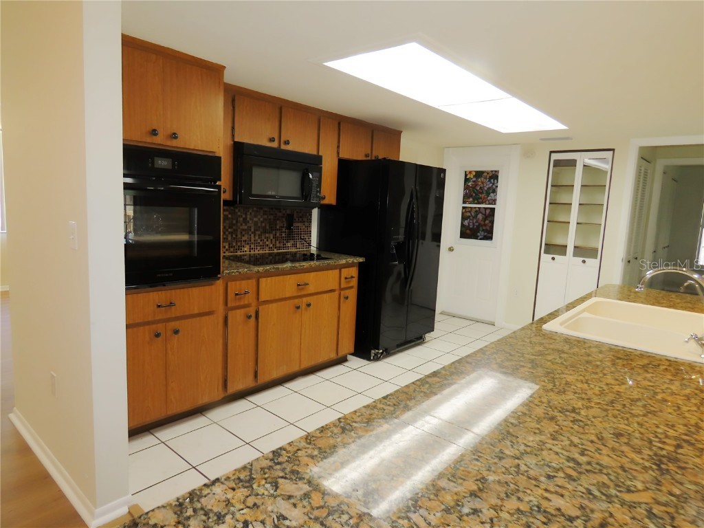 1495 Lakeside Drive Dunedin FL 34698 TB8414639 image20