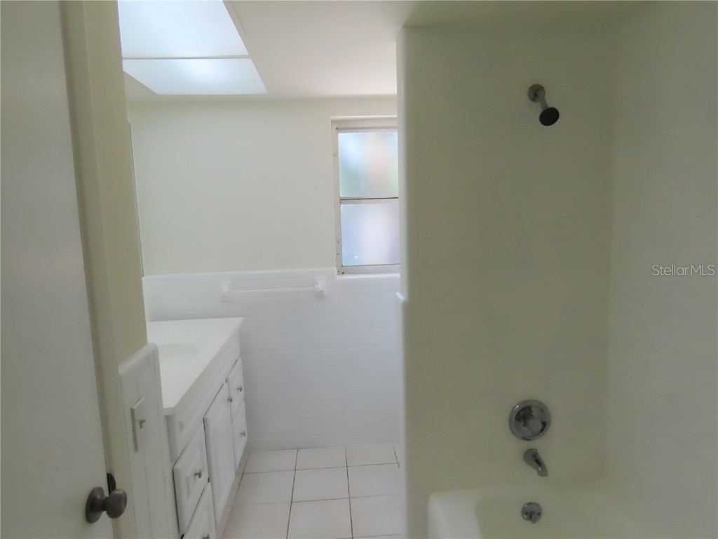 1495 Lakeside Drive Dunedin FL 34698 TB8414639 image30