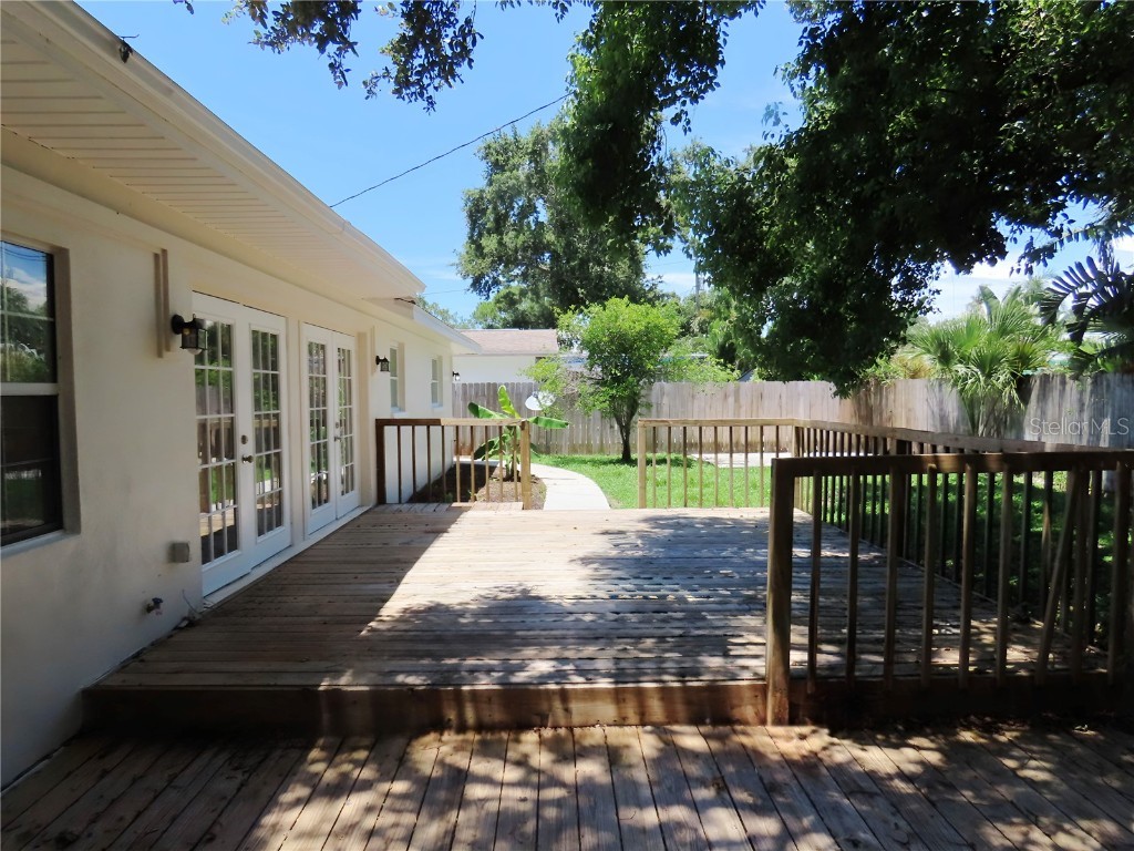 1495 Lakeside Drive Dunedin FL 34698 TB8414639 image4