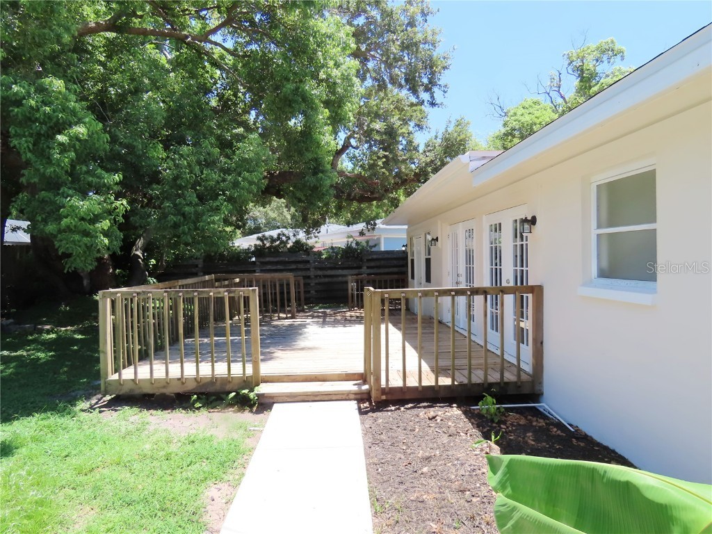 1495 Lakeside Drive Dunedin FL 34698 TB8414639 image6