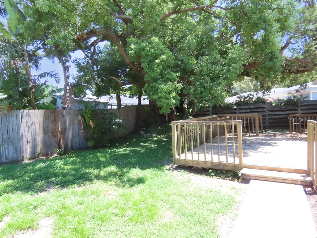 1495 Lakeside Drive Dunedin FL 34698 TB8414639 image7