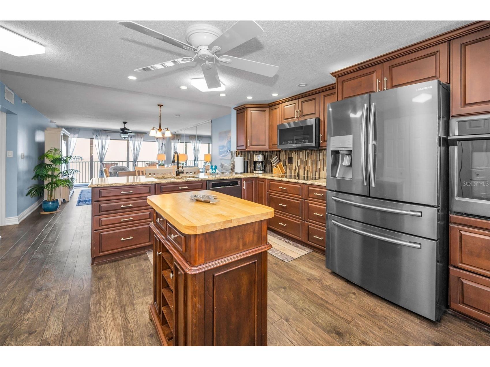 14950 Gulf Boulevard #1206 Madeira Beach FL 33708 TB8429364 image12