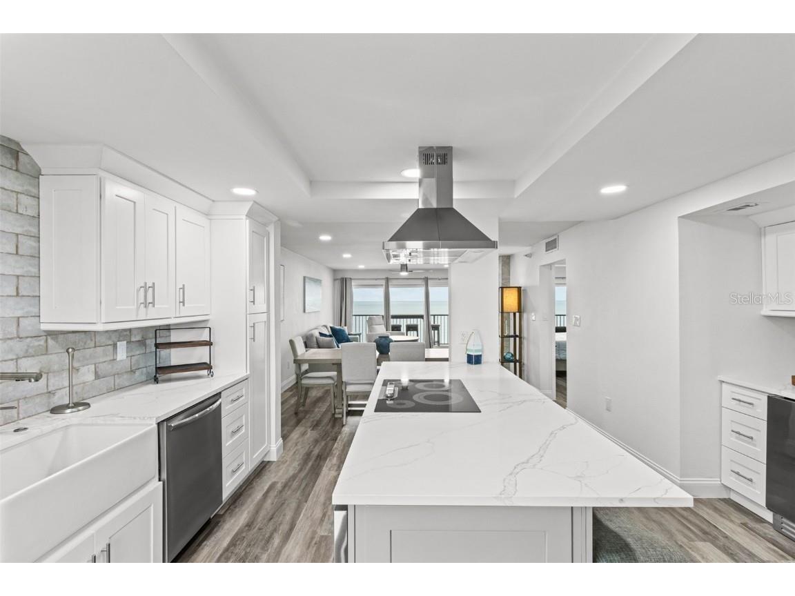 14950 Gulf Boulevard #503 Madeira Beach FL 33708 - GULF OF AMERICA TB8427247 image5