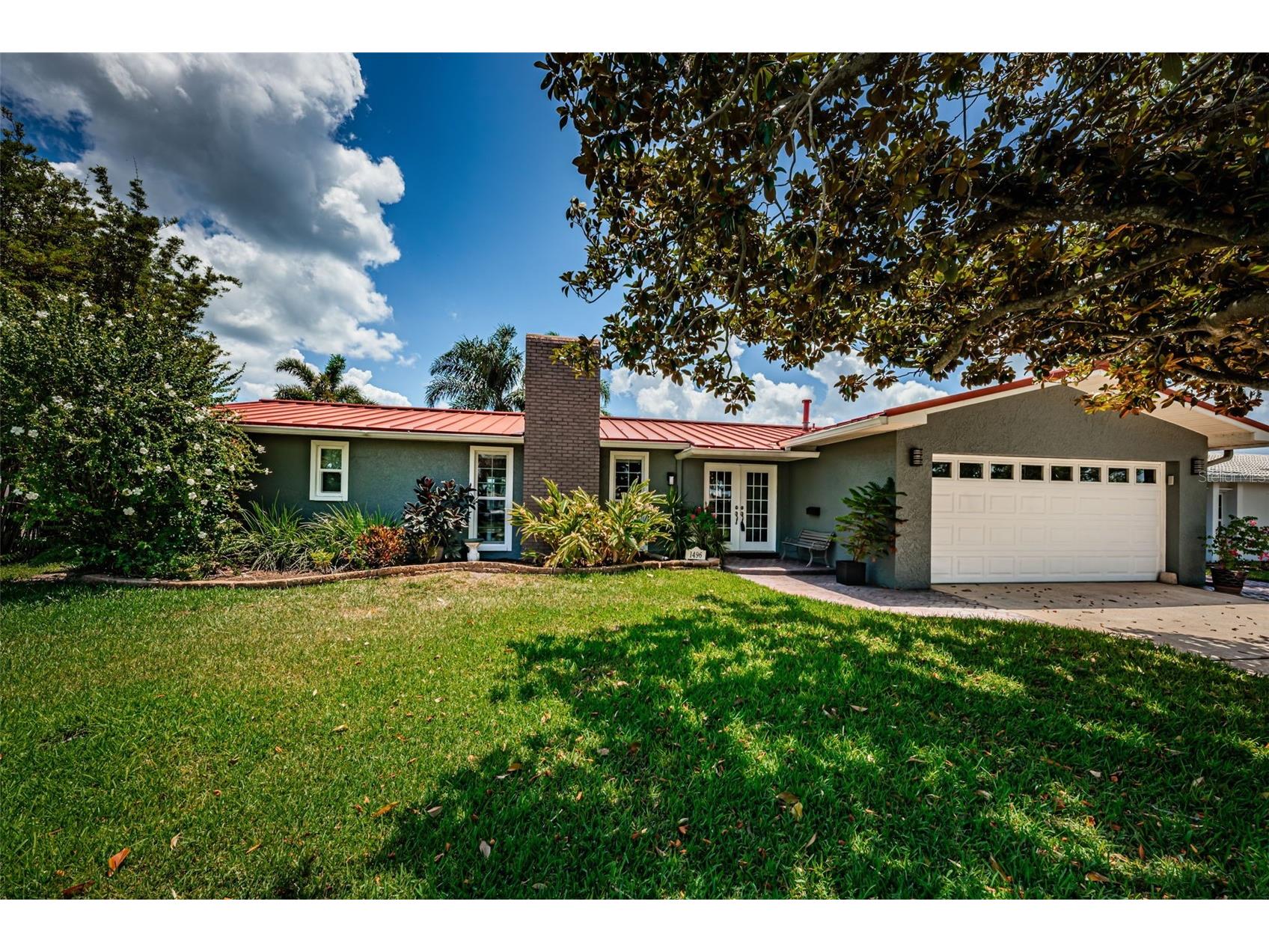 1496 49th Avenue NE Saint Petersburg FL 33703 TB8507701 image1