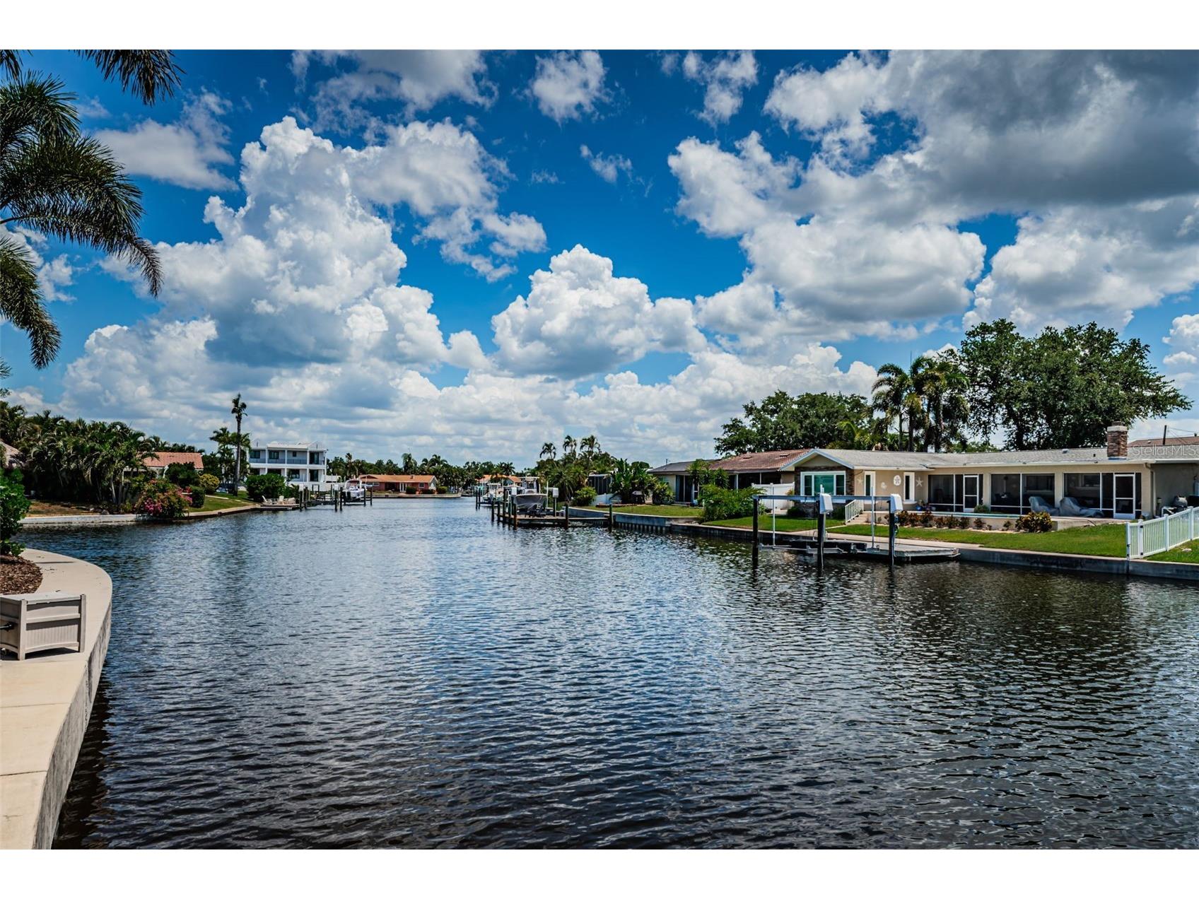1496 49th Avenue NE Saint Petersburg FL 33703 TB8507701 image44