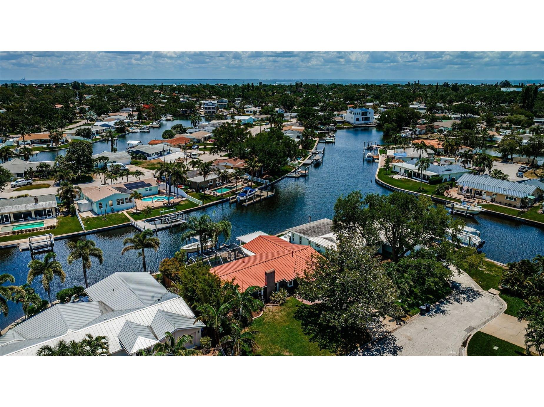 1496 49th Avenue NE Saint Petersburg FL 33703 TB8507701 image7