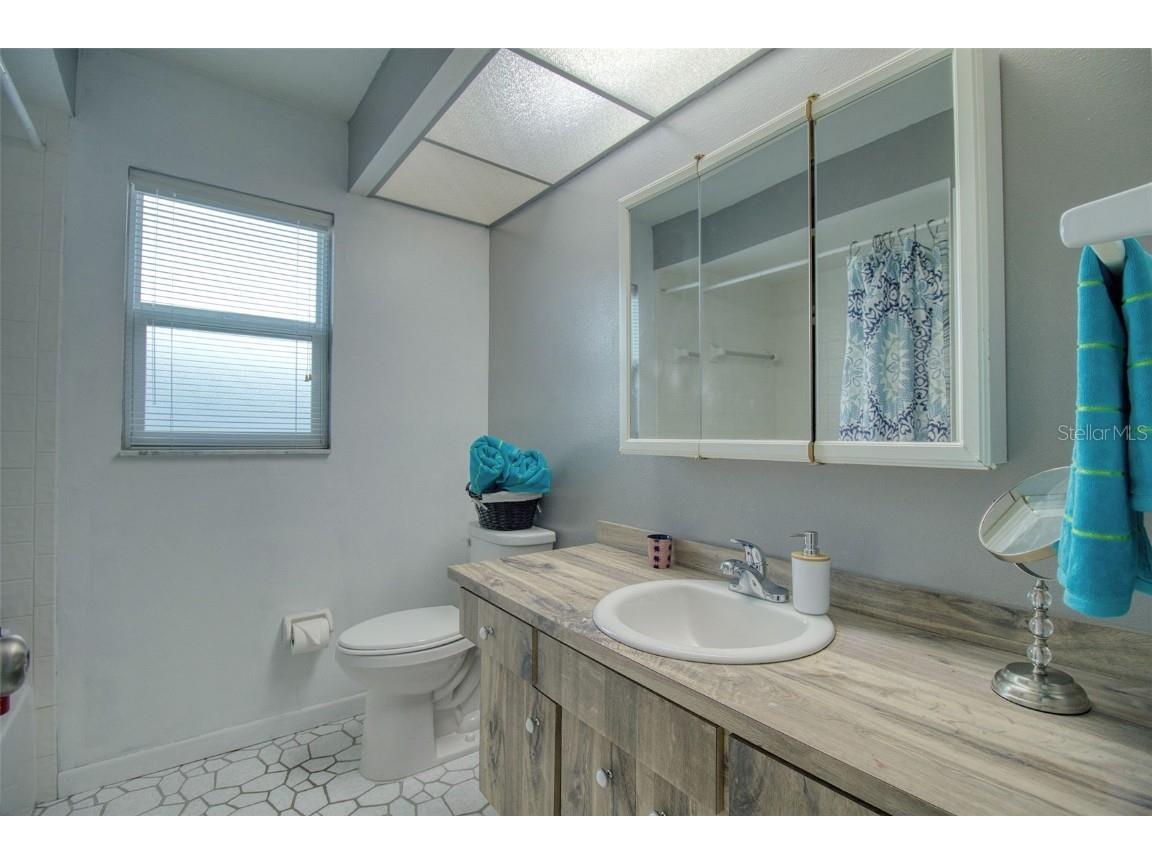 1496 Seaspray Lane Dunedin FL 34698 TB8453511 image17