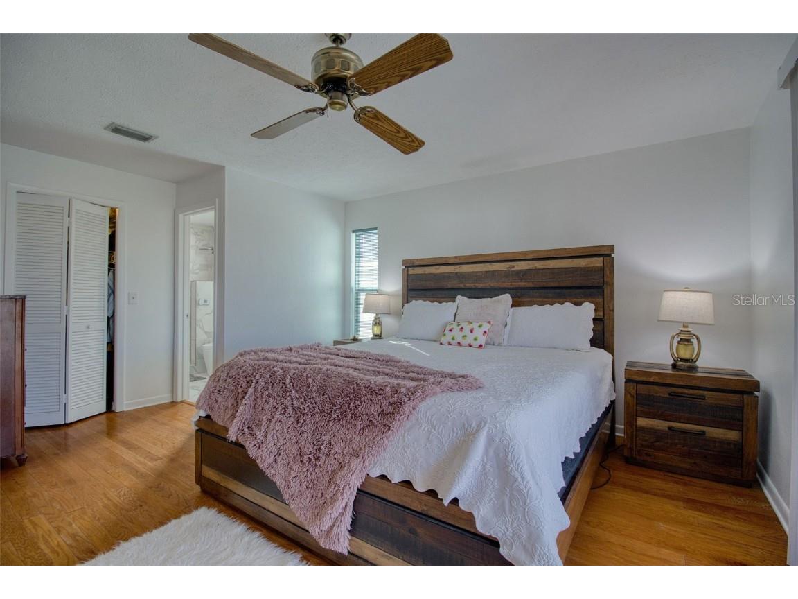 1496 Seaspray Lane Dunedin FL 34698 TB8453511 image23