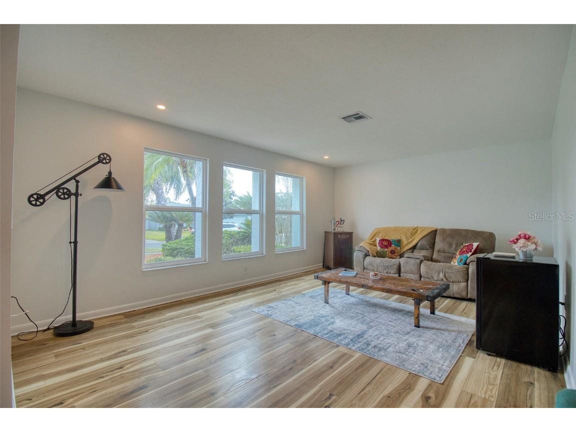 1496 Seaspray Lane Dunedin FL 34698 TB8453511 image5