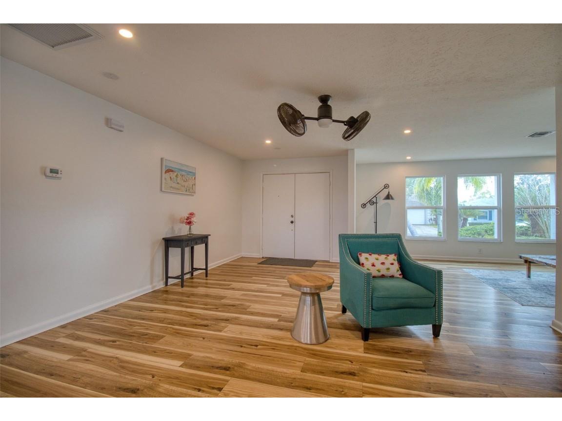 1496 Seaspray Lane Dunedin FL 34698 TB8453511 image7