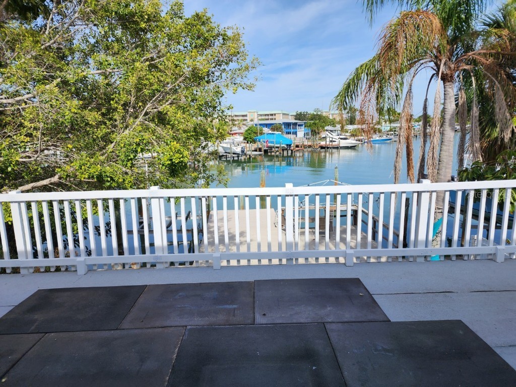 14967 1st Street E #1 Madeira Beach FL 33708 U8227264 image1