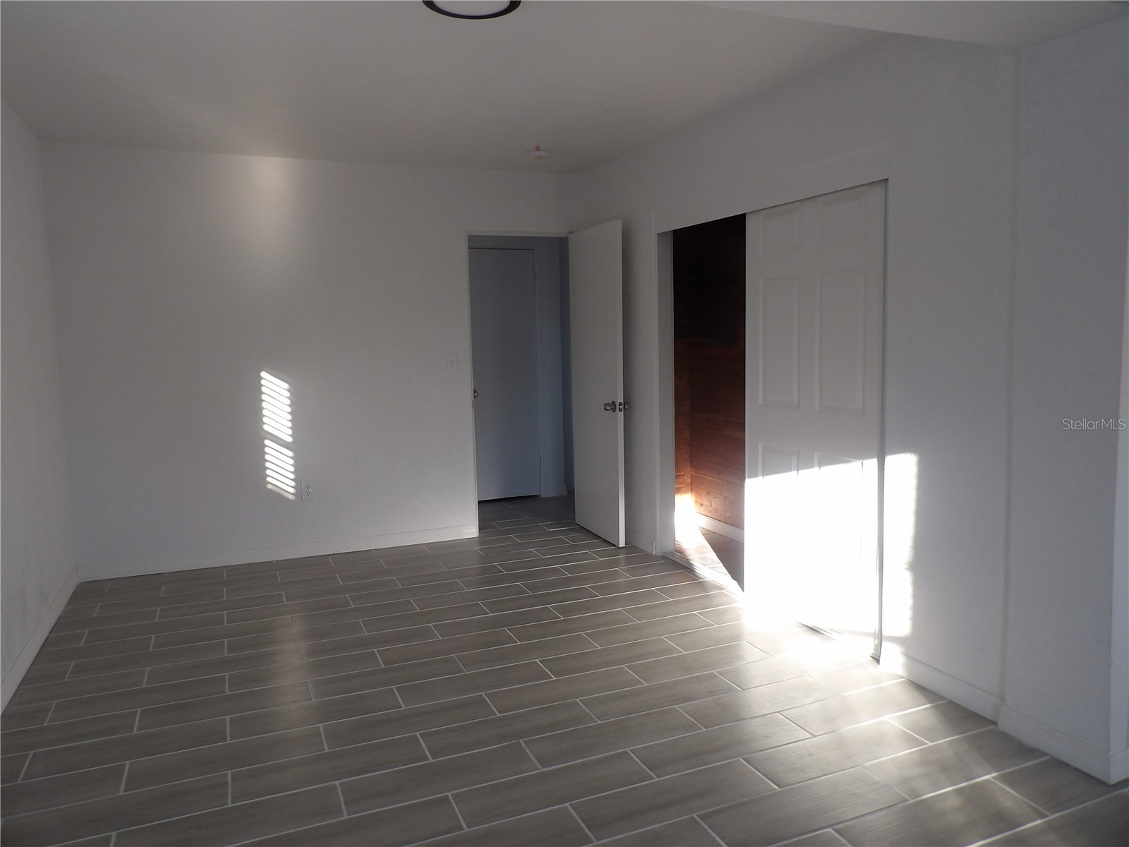 14975 1st Street E Madeira Beach FL 33708 - BOCA CIEGA BAY U8255460 image17