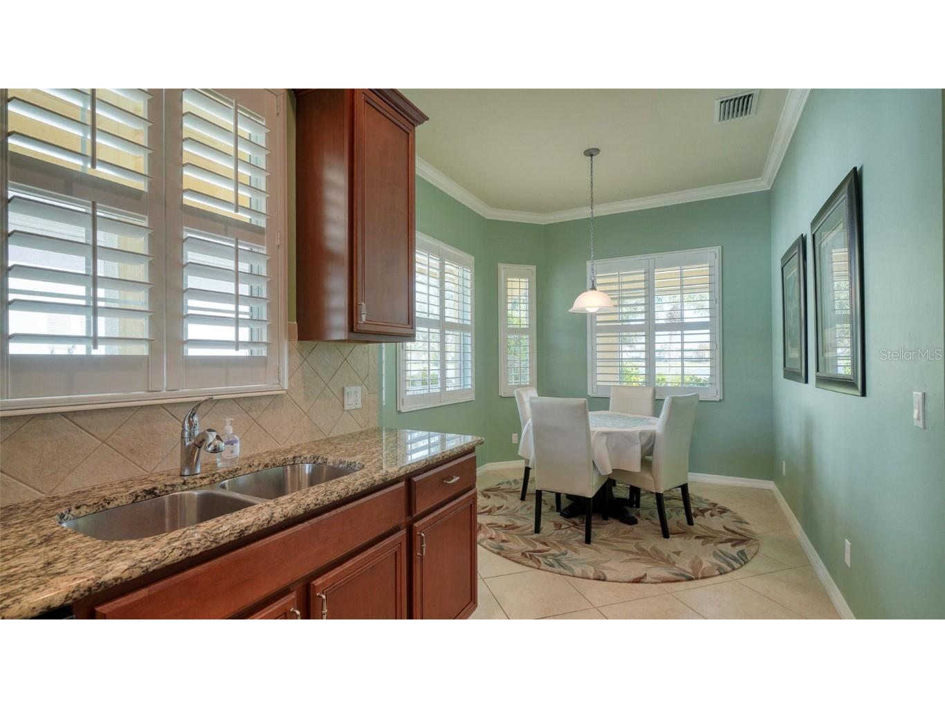 1498 Ernesto Drive Sarasota FL 34238 A4547602 image16