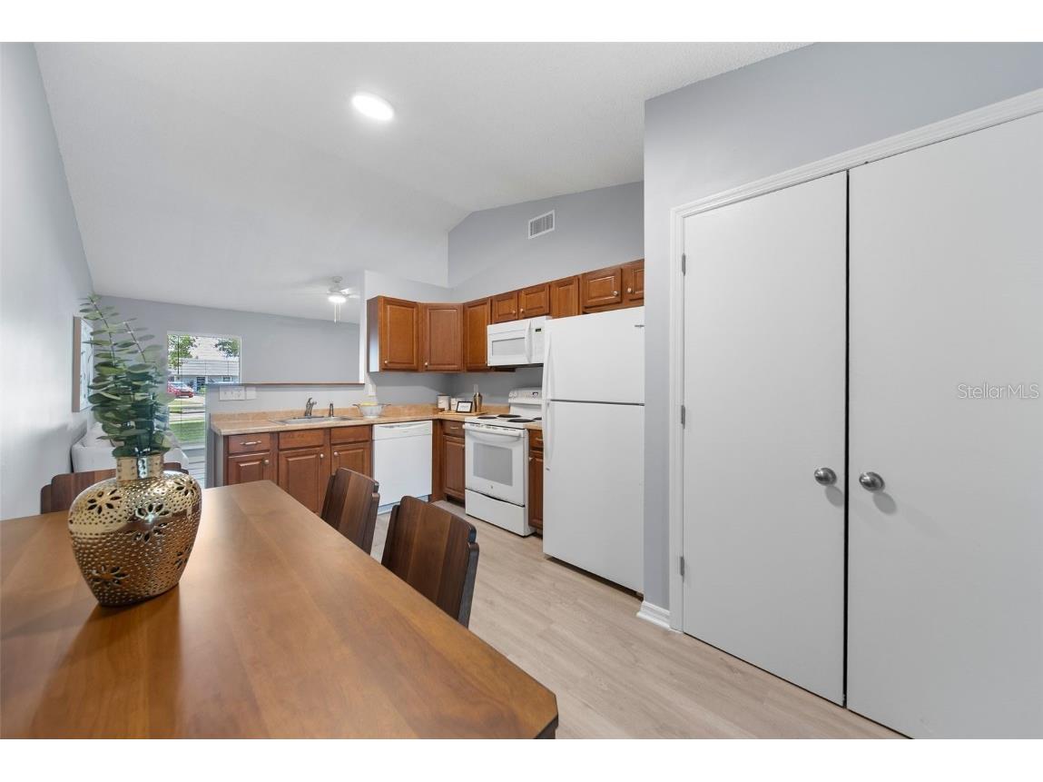 1498 Hendren Drive Orlando FL 32807 O6352107 image19