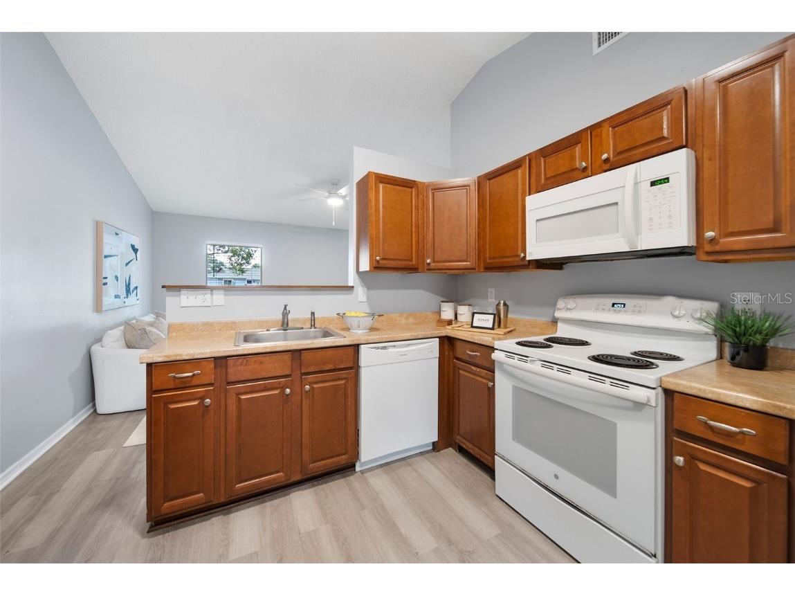 1498 Hendren Drive Orlando FL 32807 O6352107 image24