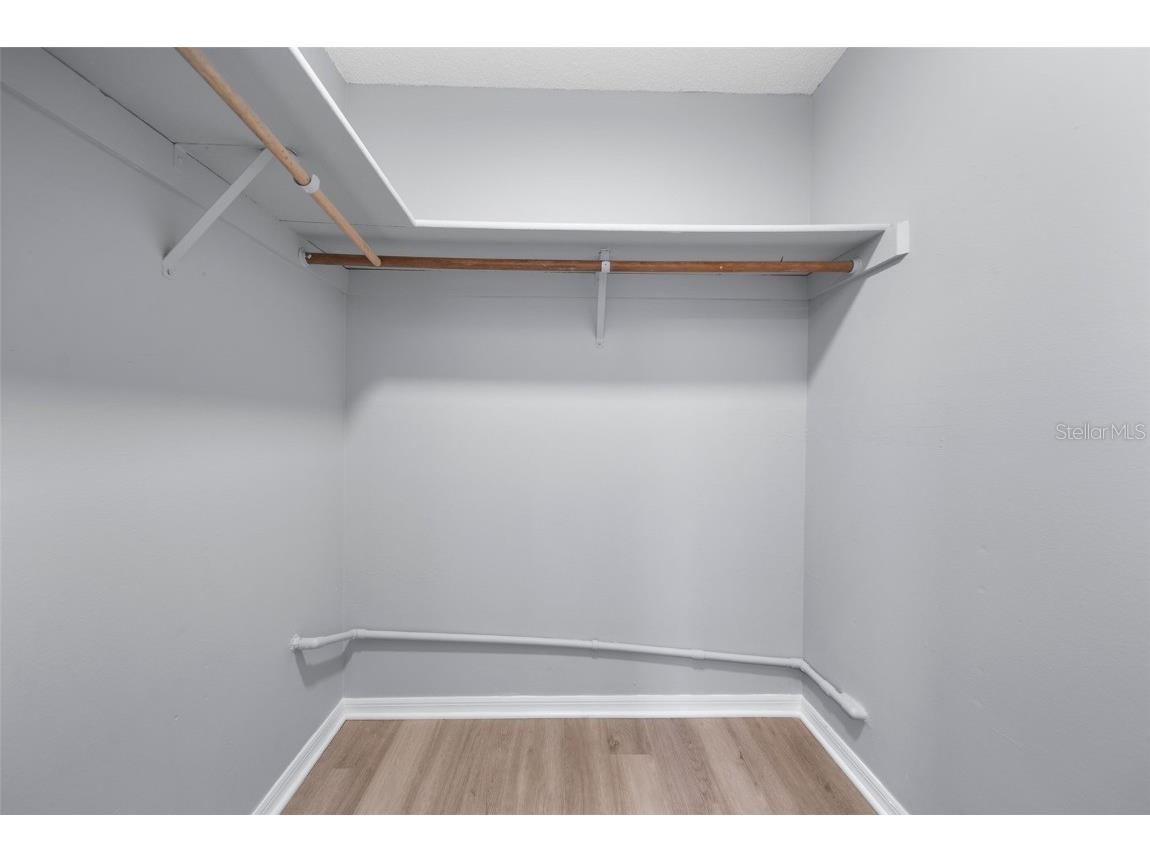 1498 Hendren Drive Orlando FL 32807 O6352107 image33