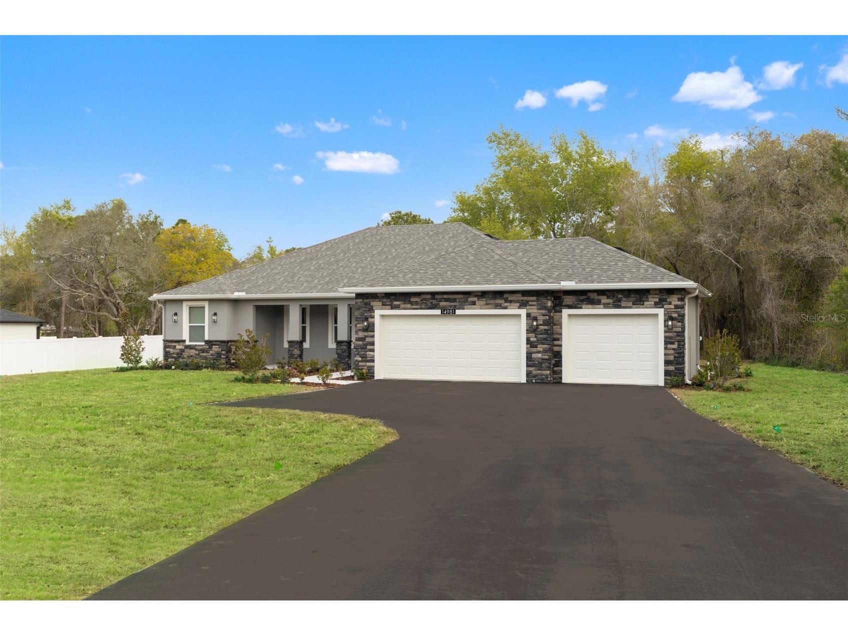 14981 Peace Boulevard Spring Hill FL 34610 W7884301 image2