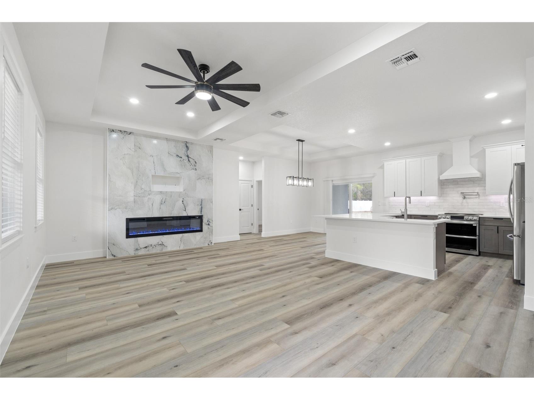 14981 Peace Boulevard Spring Hill FL 34610 W7884301 image8