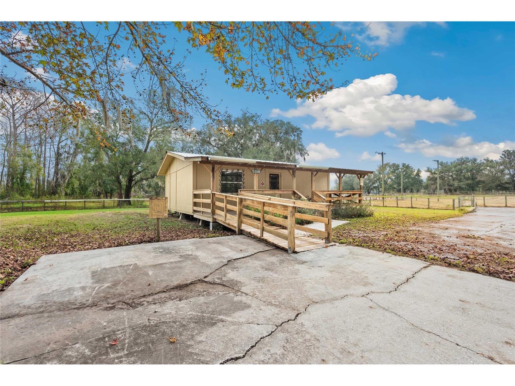 1499 Sr 50 Webster FL 33597 G5107845 image2