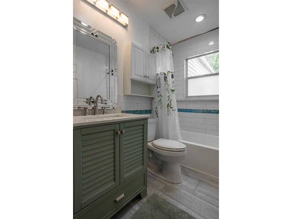 1499 W River Shore Way Tampa FL 33603 TB8428819 image30