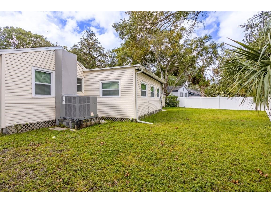1499 W River Shore Way Tampa FL 33603 TB8428819 image36